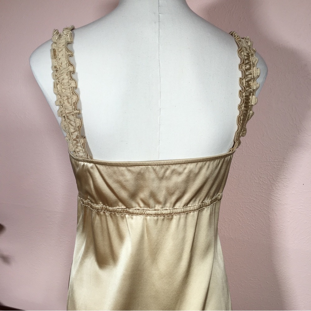 Ellie Tahari Gold Silk Satin Victorian Ruffle sweetheart neckline Camisole top - Picture 15 of 16